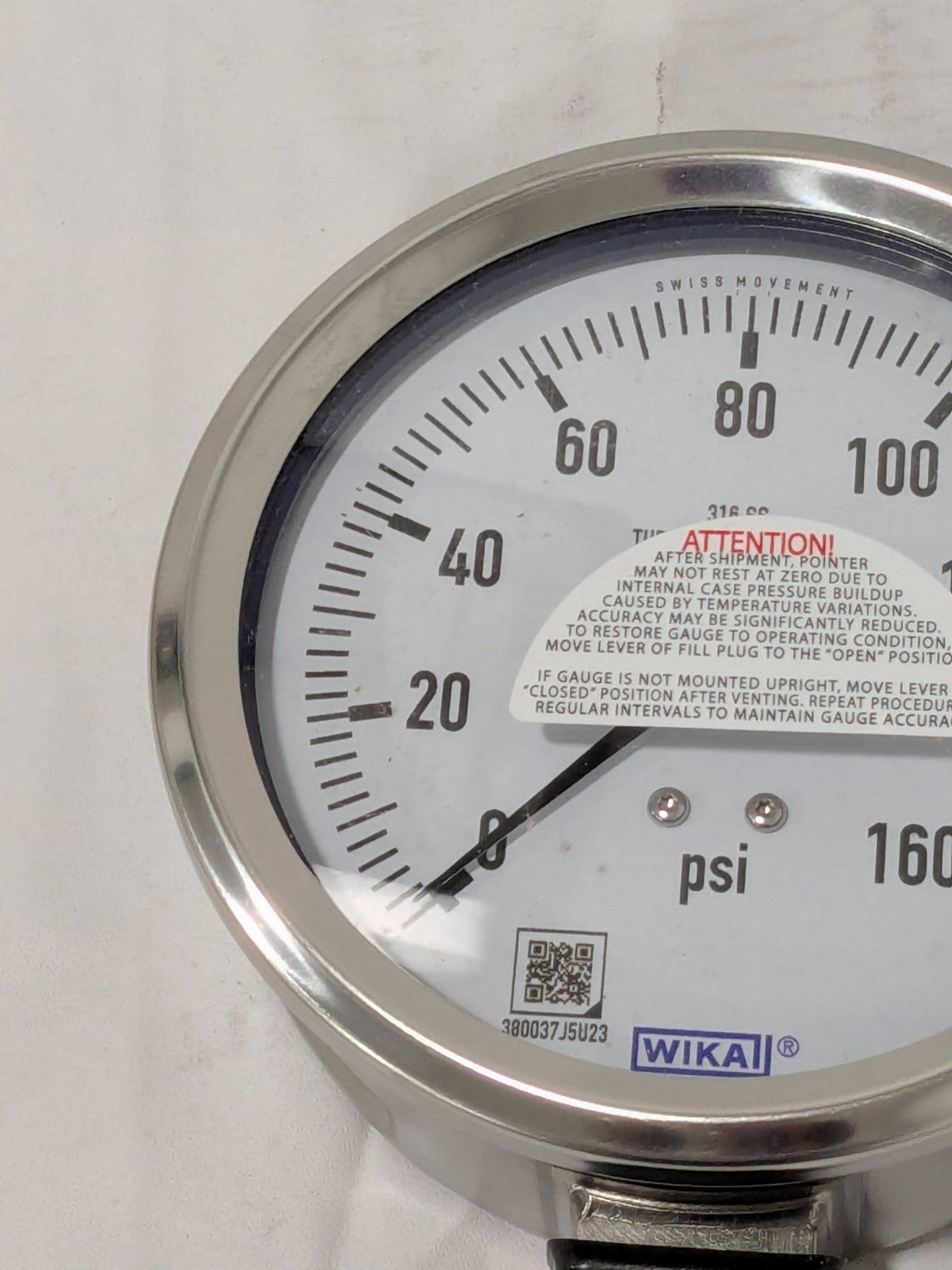 WIKA Pressure Gauge 4" Dial, 0 to 160 psi, 1/2" Thread, NPT Lower Mount 9768556