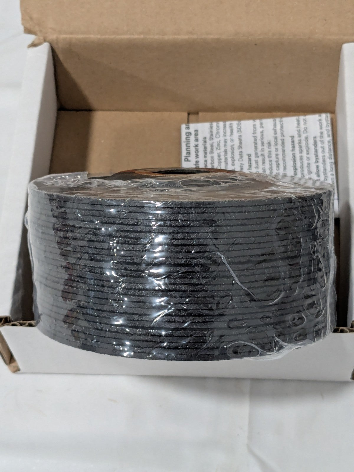 3M Depressed-Center Wheel 4-1/2" Dia, 0.0450" Thick, 7/8" Hole Qty 50 7100139230