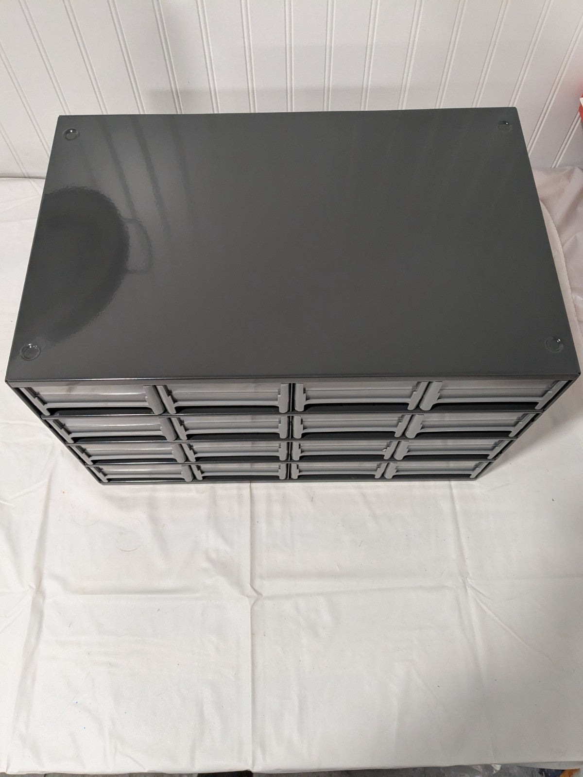 Akro-Mils 16 Drawer, Small Parts Modular Steel Frame Storage Cabinet 19416