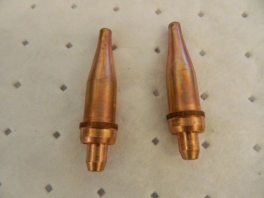 VICTOR qty 2 1/4 to 1/2 Inch Cutting Torch Tip 0330-0012