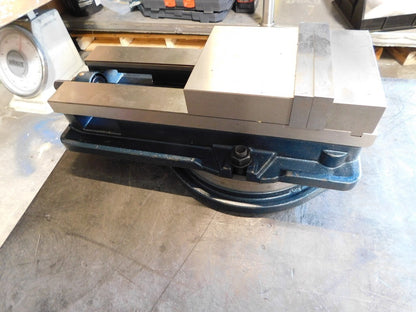 GIBRALTAR Machine Vise: 6 Jaw Width Horizontal Swivel Base 428-72692