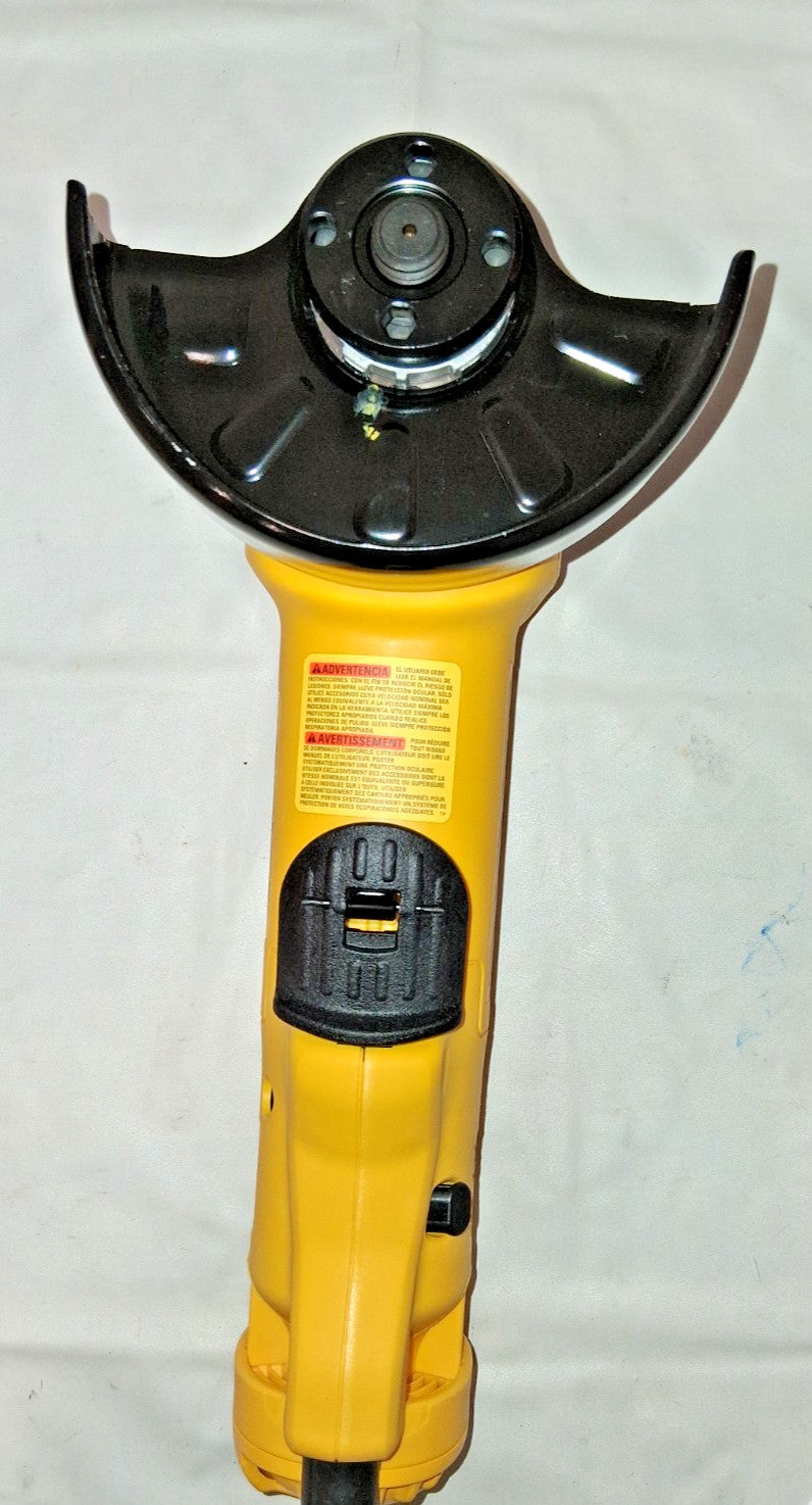 DeWALT 4-1/2" Angle Grinder 11 Amp 11000 RPM (Bare Tool) DWE402