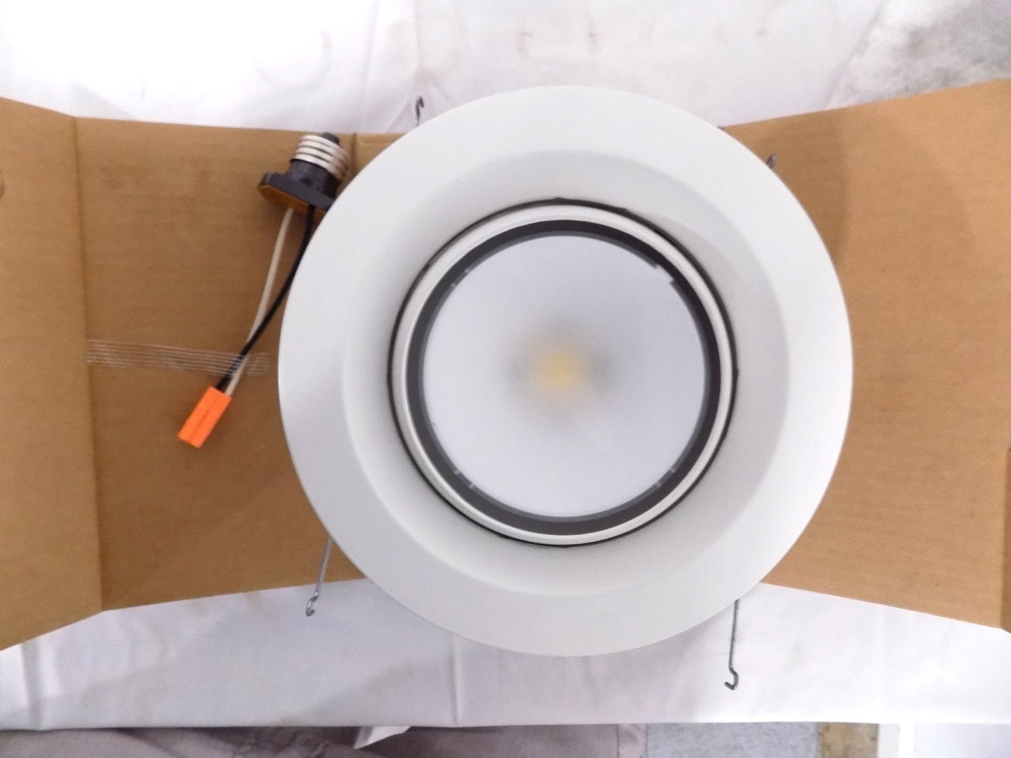 Juno 6" LED Eyeball Retrofit Kit - Dimmable- 4100K 900lm