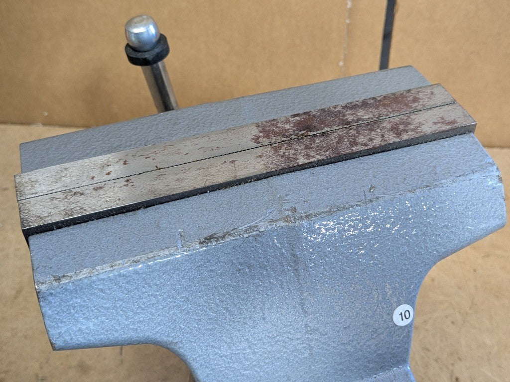 Wilton Mechanics Pro Bench Vise w/ Swivel Base 8" Jaw Width 8-1/2" Opening