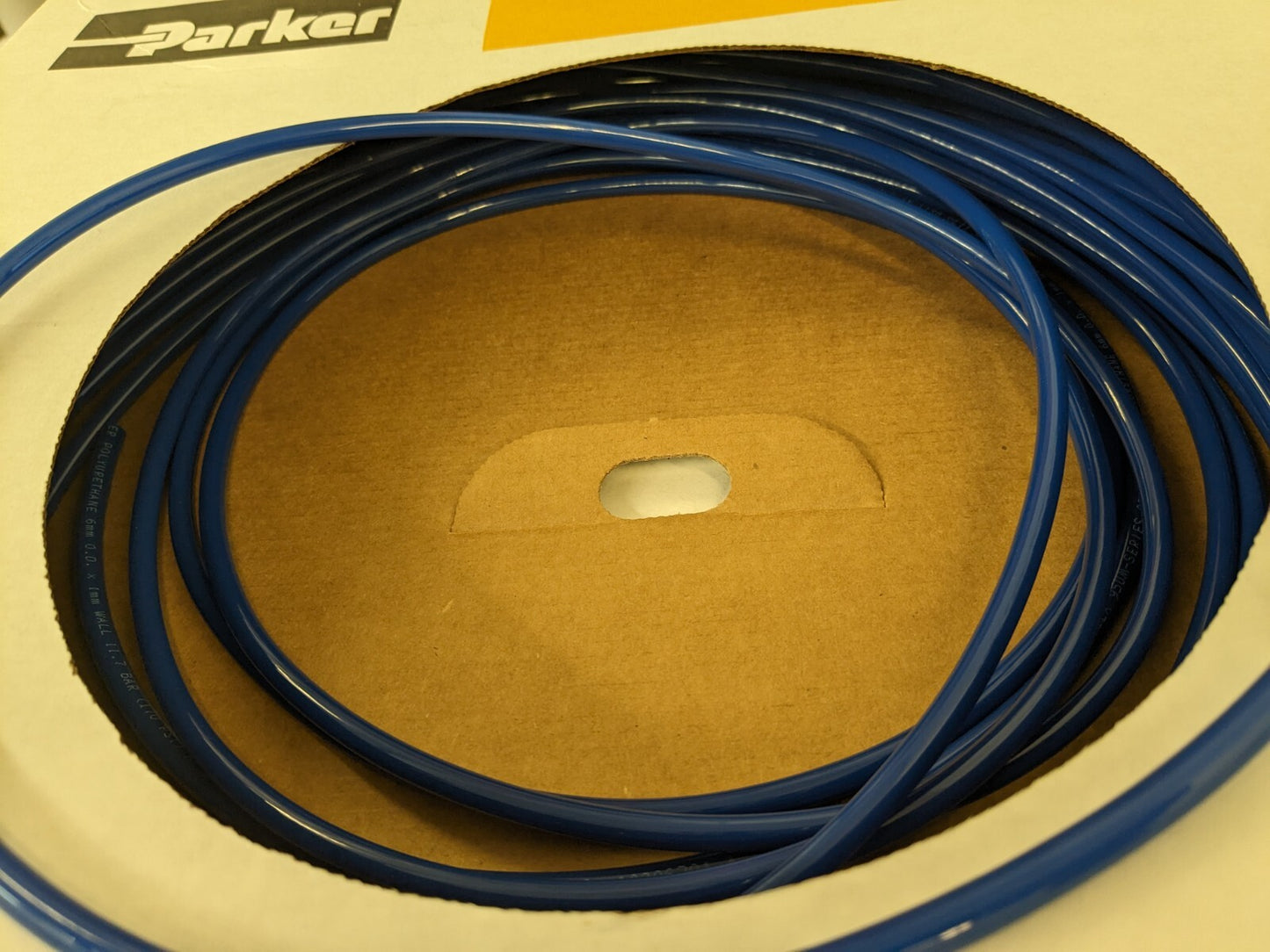 PARKER Polyurethane Tube: 100' Long 95UM6X1BLU0100