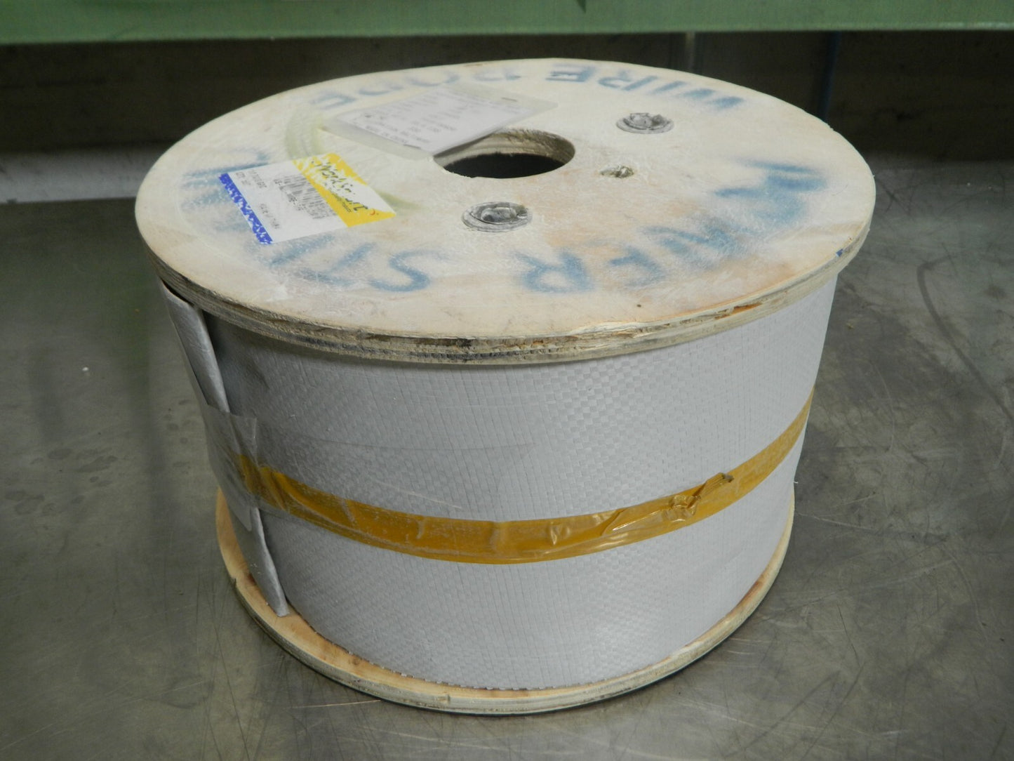 Work Smart Galvanized Steel Wire Rope 1/4" Diam 7,000 Lb Breaking Strength