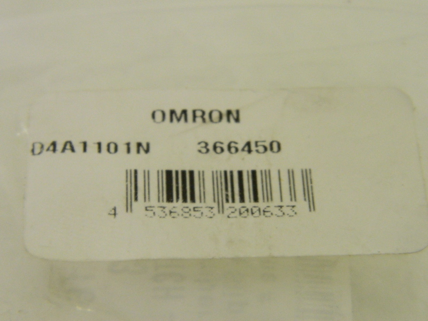 Omron General Purpose Limit Switch SPDT 4NO/2NC 600 VAC Screw Terminal D4e-10201