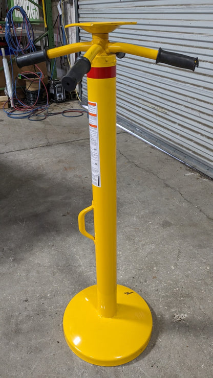 Vestil Trailer Stabilizing Jack 50,000 lb Static Capacity 44" - 51" Height SJ-35