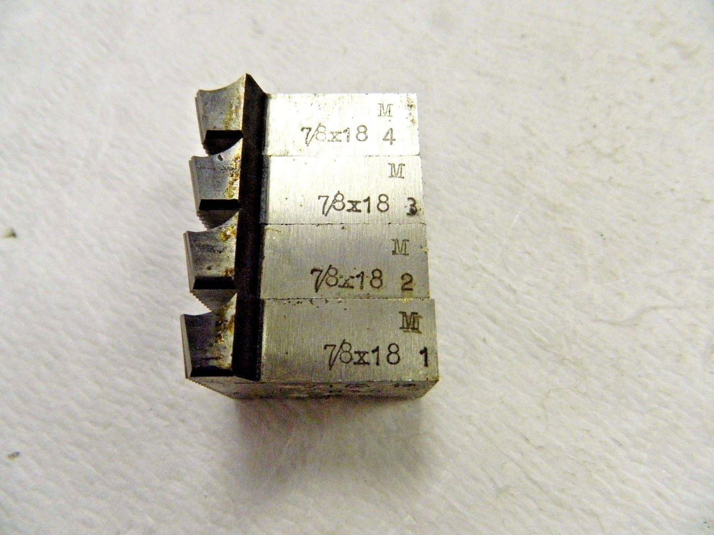 Shaviv Chasers 4 Piece Set 7/8"18 1"dh 2GG4U05618013-P