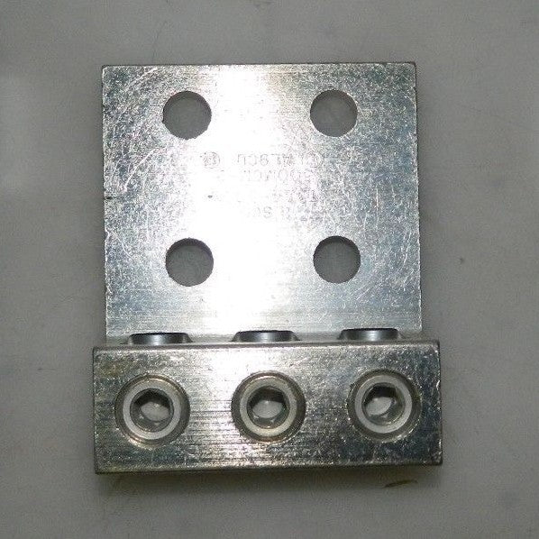 Thomas &amp; Betts Noninsulated Compression Rectangle Ring Terminal 4 AWG ADR50-