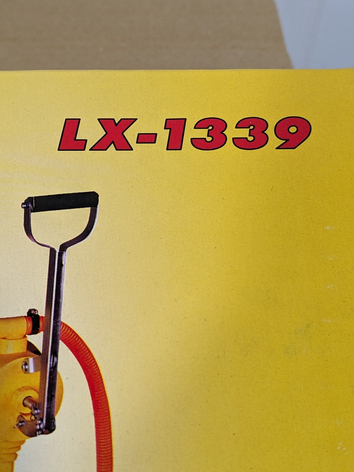 LUMAX Lever Hand Pump 0.1 gal/TURN, Corrosive Lubrication, Polypropylene LX-1339
