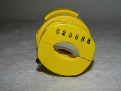 Woodhead Straight Ungrounded Industrial Connector 125/250 VAC 20A  2708