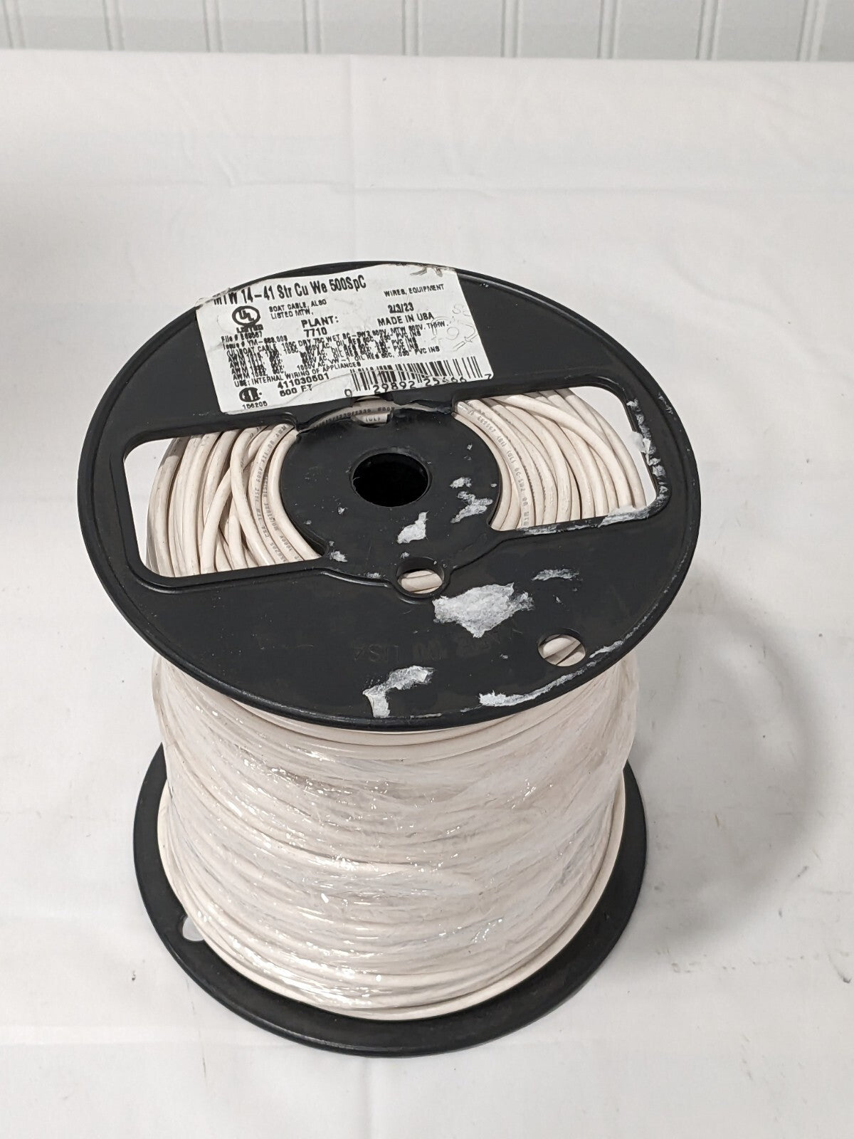 SOUTHWIRE Machine Tool Wire 14 AWG, White, 500' Length PVC  411030501