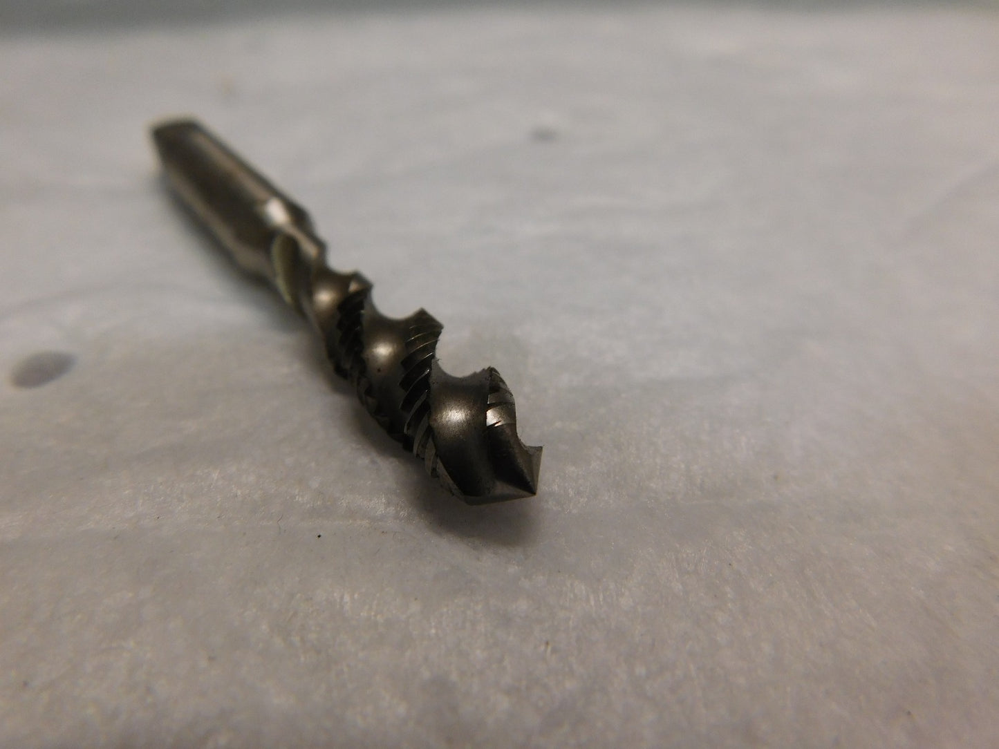 Reiff & Nester Spiral Plug Tap 5/16-24 3 Flute H-3 Qty 6  85021