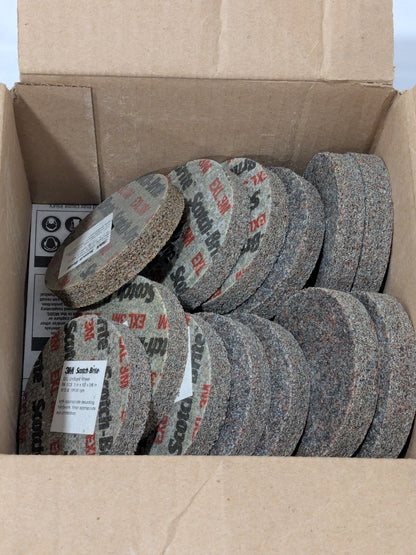 3M Deburring Wheel: 3" Dia, 1/2" Width, 3/8" Hole Qty 14 61500128