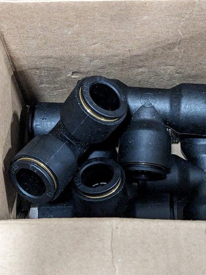 LEGRIS Push-To-Connect Tube Fitting: Male Run Tee, 3/8" Thread Qty 5 3193 1