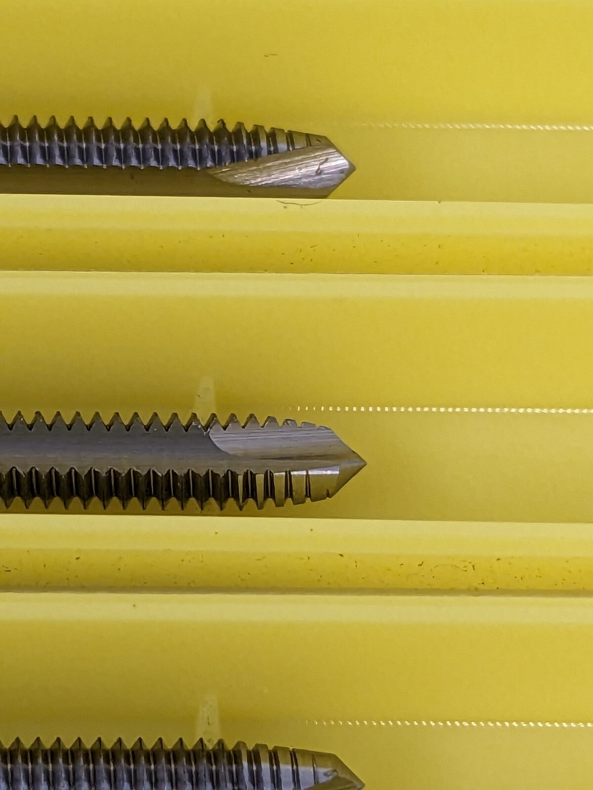 Morse Cutting Tools spiral Point Taps 16ct - 2070 Series HSS MT3634021