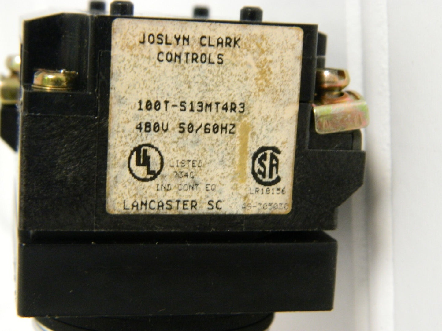Joslyn Clark Illuminated Knob Selector Switch 600V 3-Position #100T-S13MT4R3