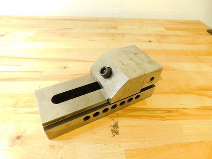 INTERSTATE Toolmaker's Vise 3-15/16" Jaw Width 5"Jaw Opening Capacity 201701067