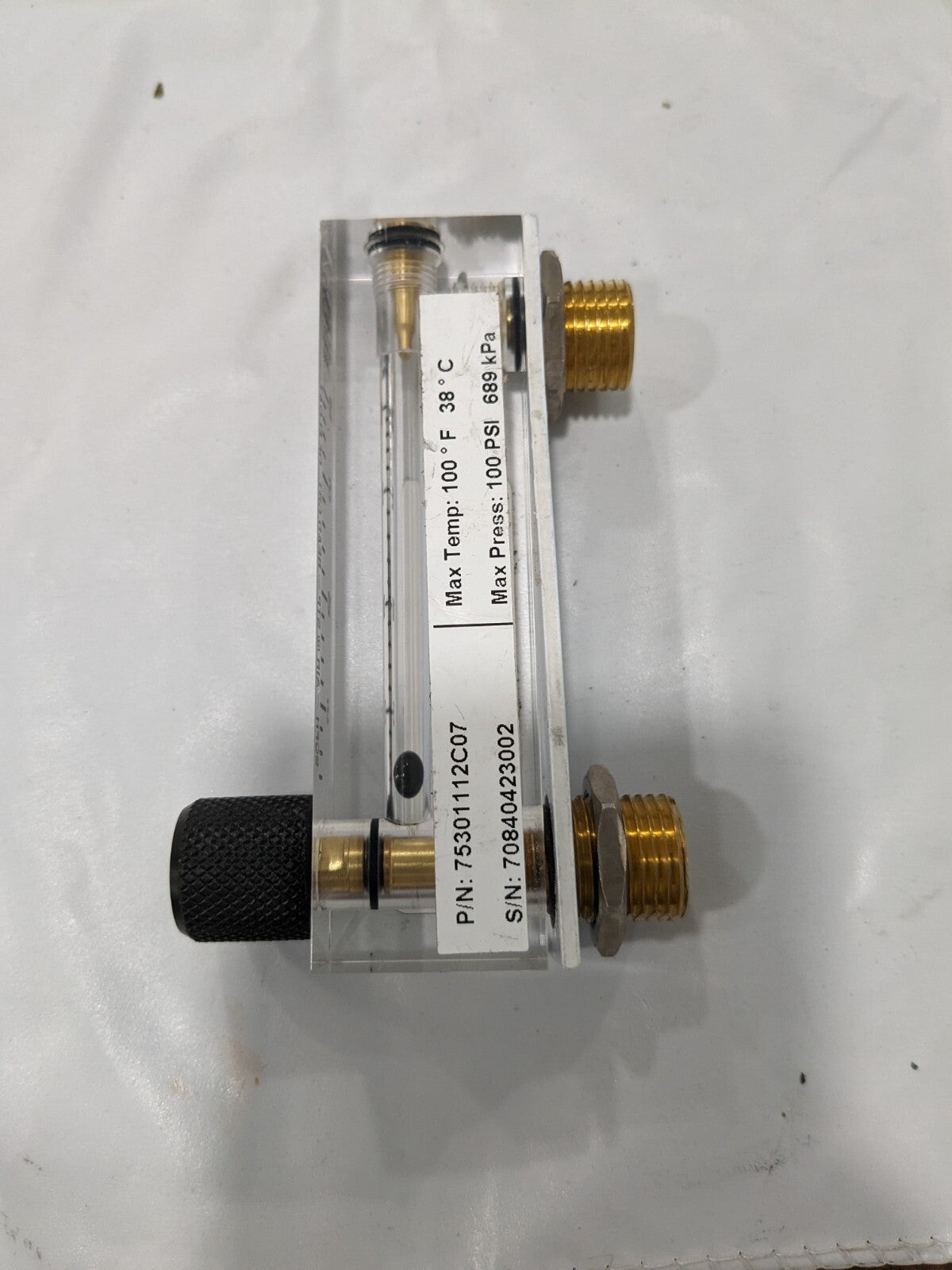 KING 1/4" F Port Block Style, Panel Mount Flowmeter 75301112C-07
