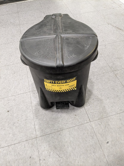 Eagle 6 Gallon Capacity, HDPE Waste Can with Foot Lever 933FLBLK