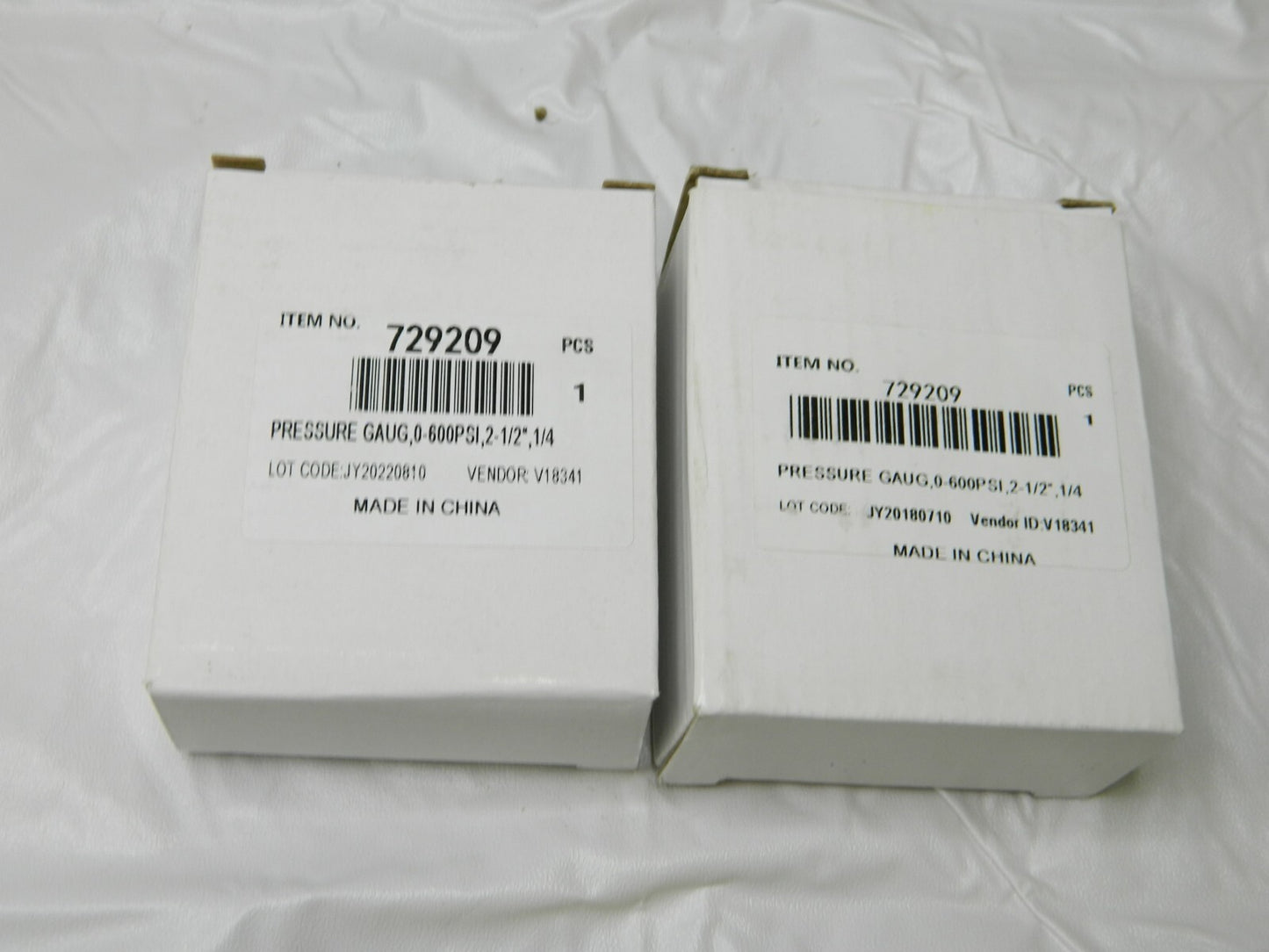 Pressure Gauge: 2-1/2" Dial, 1/4" Thread, NPT Qty 2 729209