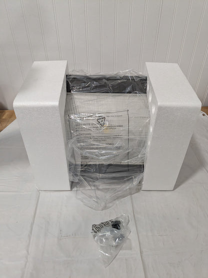 Sylvania LEDVANCE Wall Pack 30W 4000K Bronze WALPAK2N/030UNV740/NC/BZ