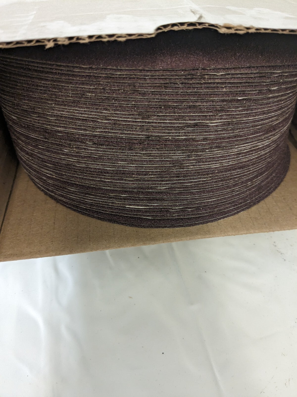 3M PSA Disc: 8" Disc Dia, 50 Grit, Aluminum Oxide qty 50 7100168272