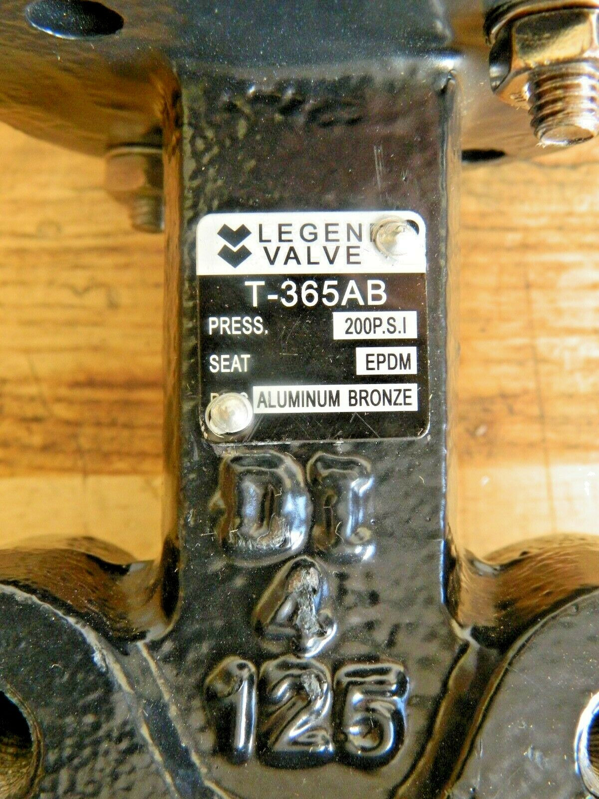 Legend Butterfly Valve Lug Type Aluminum Bronze Disc 4" T-365AB