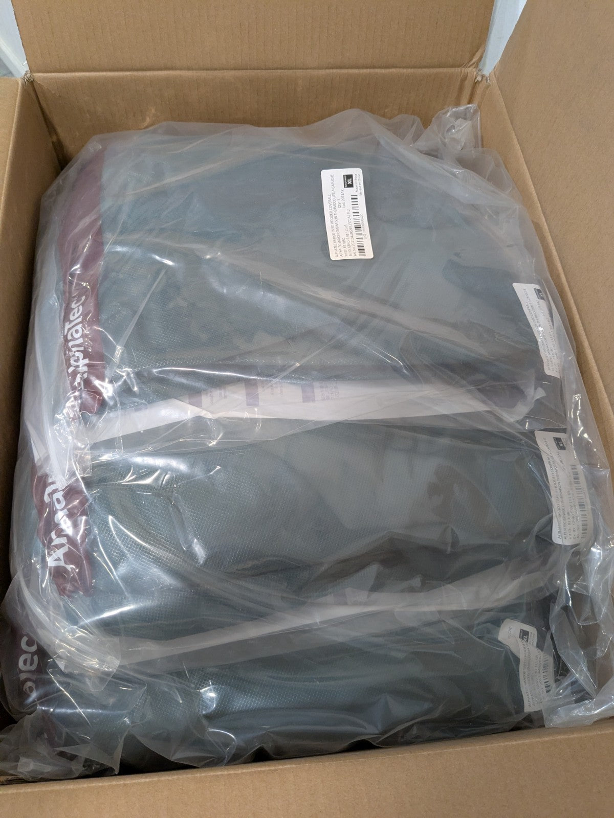 ANSELL Disposable Coveralls 4pk Chemical, Sz XL NO MASK GR40-T92-111-05