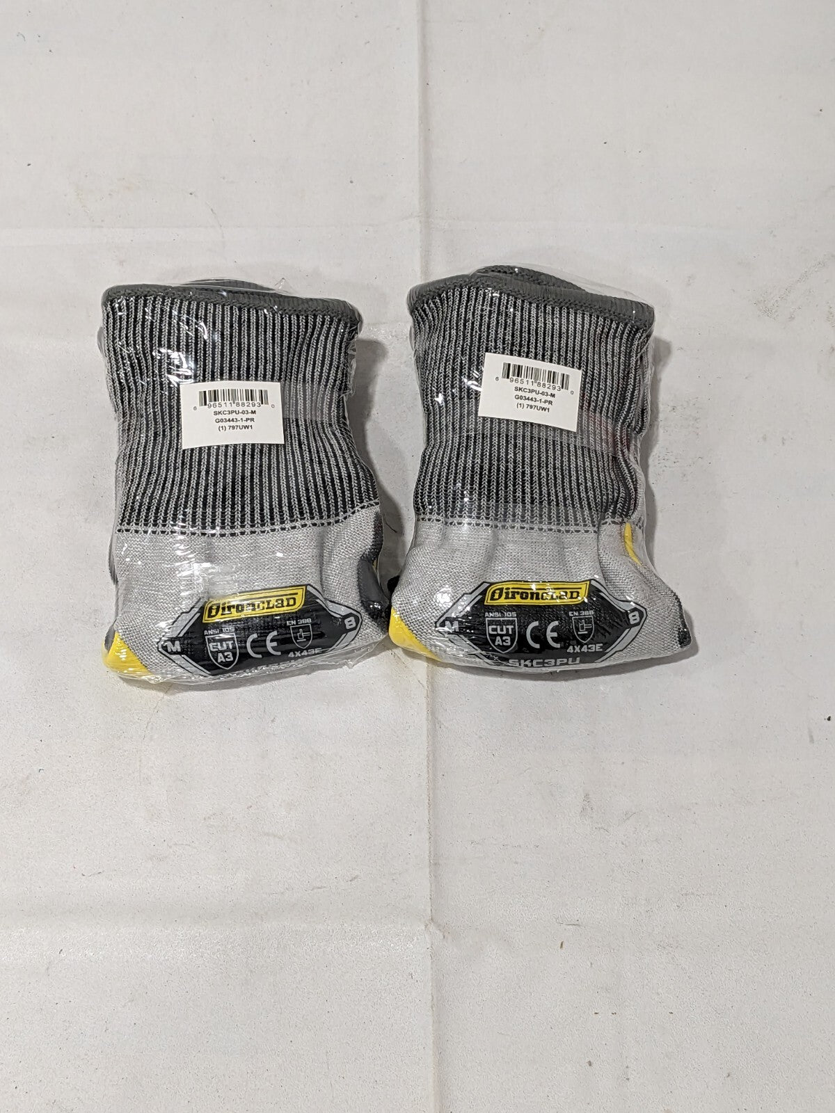ironCLAD Knit Gloves Sz M Qty 2 SKC3PU-03-M