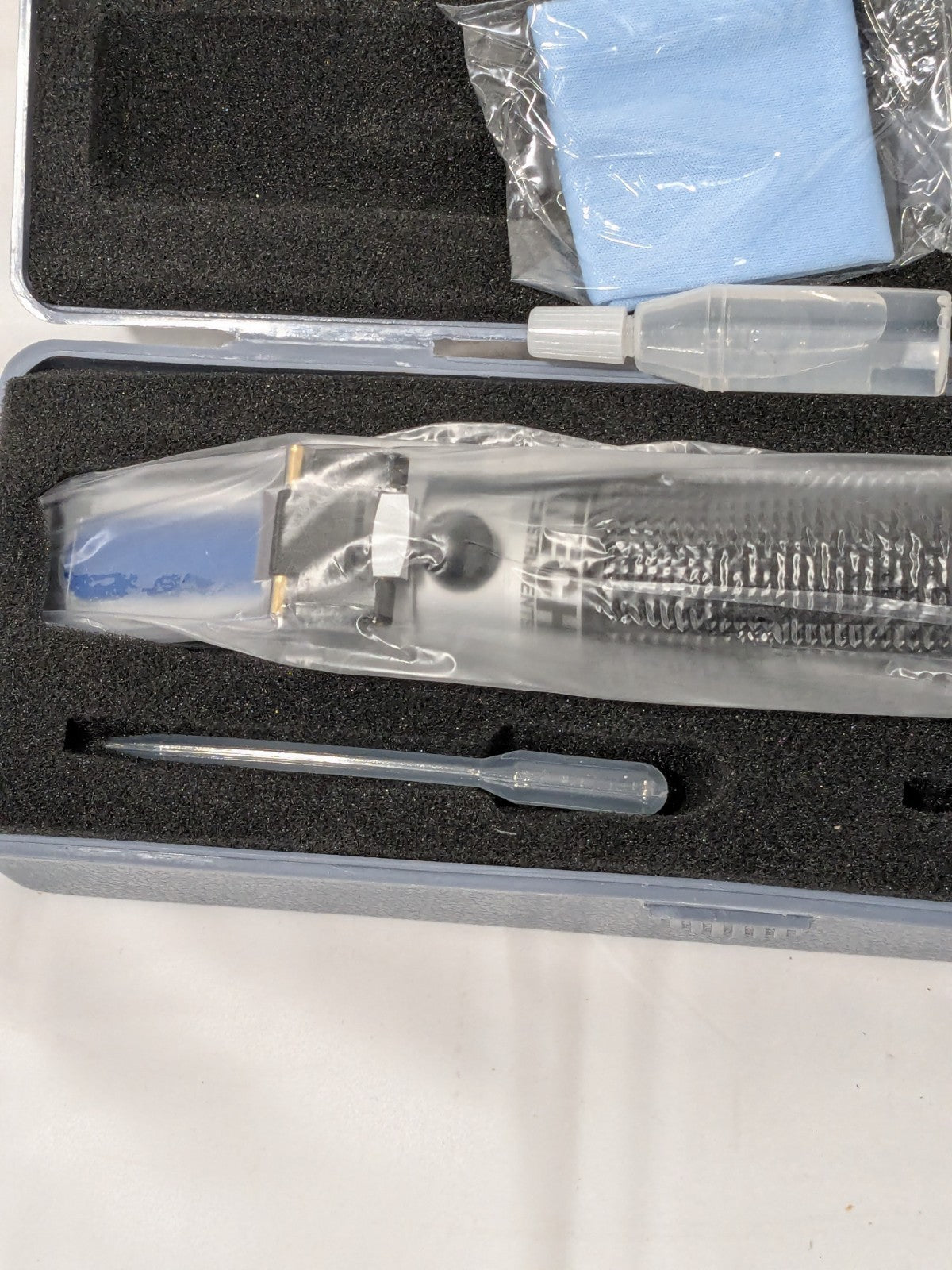 Extech Brix Refractometer 0 to 10 Percent Sucrose RF11