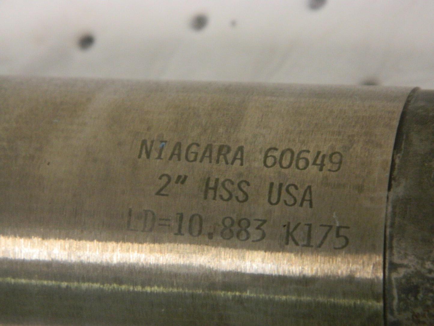 Niagara Cutter Square End Mill Extra Length 2" Dia. x 4" LOC 6FL HSS N