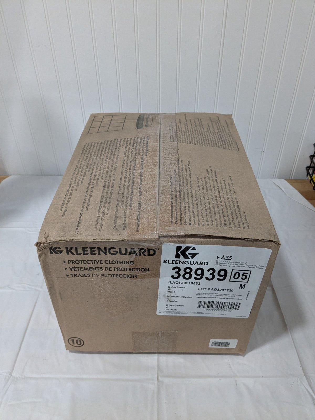 (25) KleenGuard Disposable Coveralls: Liquid & Particle Protection Sz XL 38939