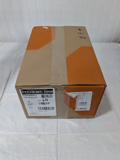 (4) Dupont Disposable Coverall Chemical & Oil Protection Sz L QC127TYLLG000400