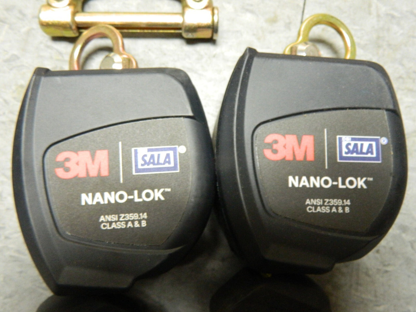 3M  DBI/SALA Self-Retracting Lifeline: 420 lb Capacity, Self-Locking Carabiner