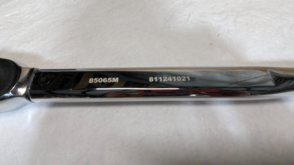 GEARWRENCH  3/4" Drive Racheting Torque Wrench  100-600 ft/lbs.  85065M