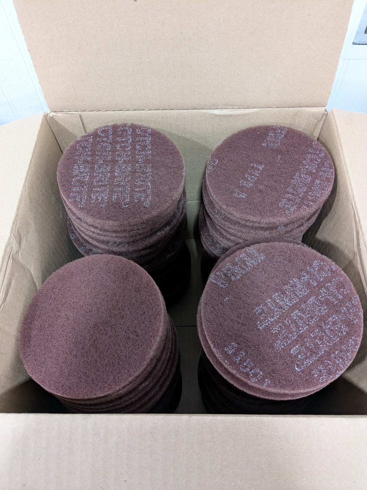 3M Deburring Disc: 5" Dia, Very Fine Grade, Aluminum Oxide Qty 100 7000121065