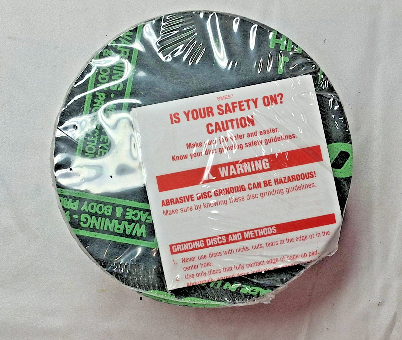Norton Aluminum Oxide Ceramic Blend Fiber Grinding Disc QTY25 66623395007