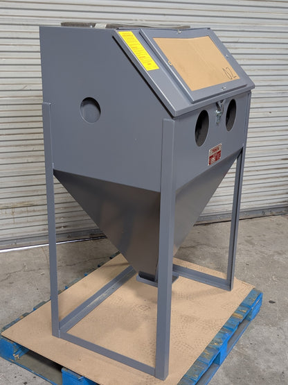 Trinco Model 36 Sandblast Cabinet w/ Dust Collector 36" x 24" x 23" Workspace