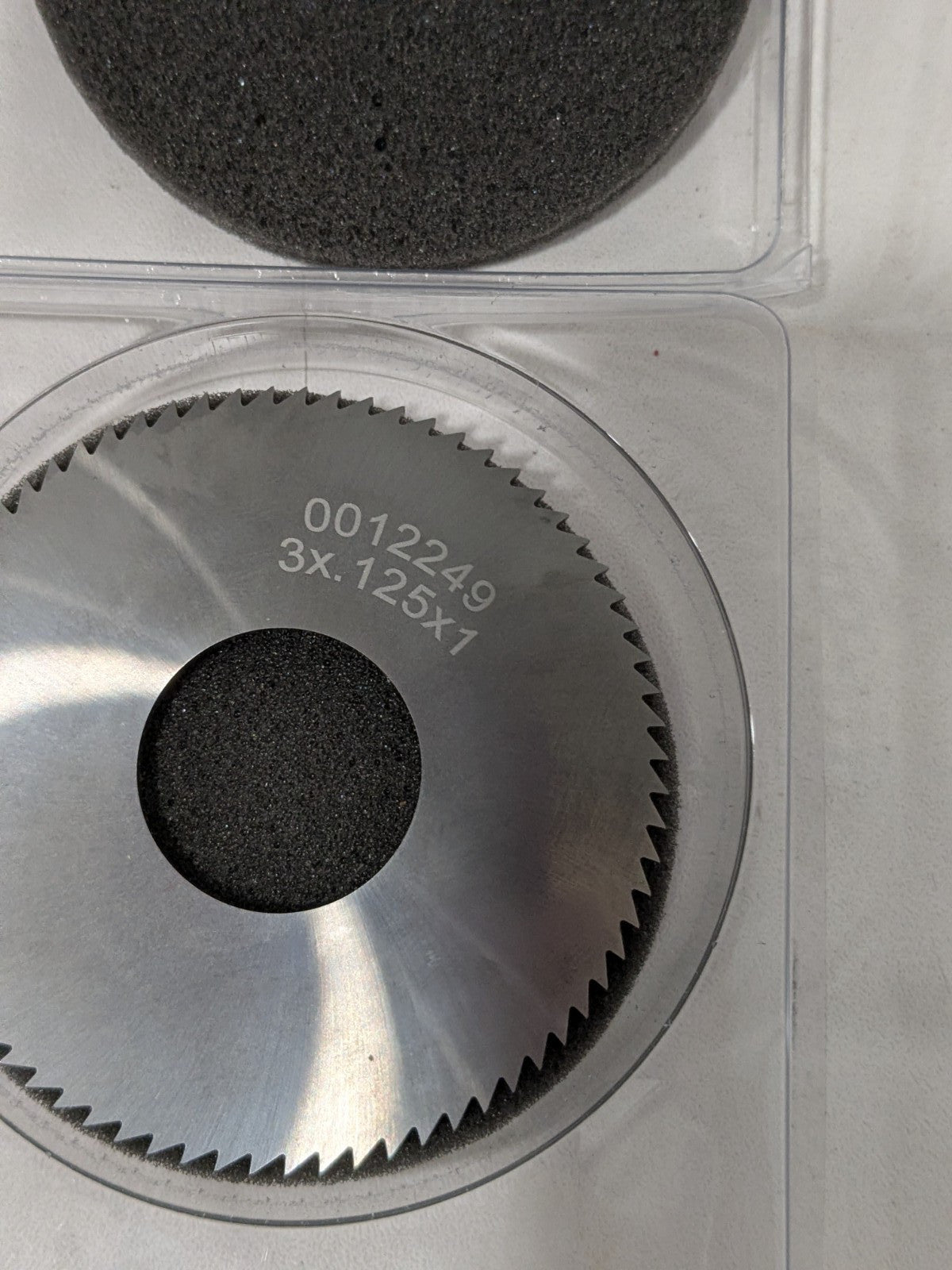 Slitting & Slotting Saw: 3" Dia, 1/8" Thick, 1" Arbor Hole, 72 Tooth X7D125