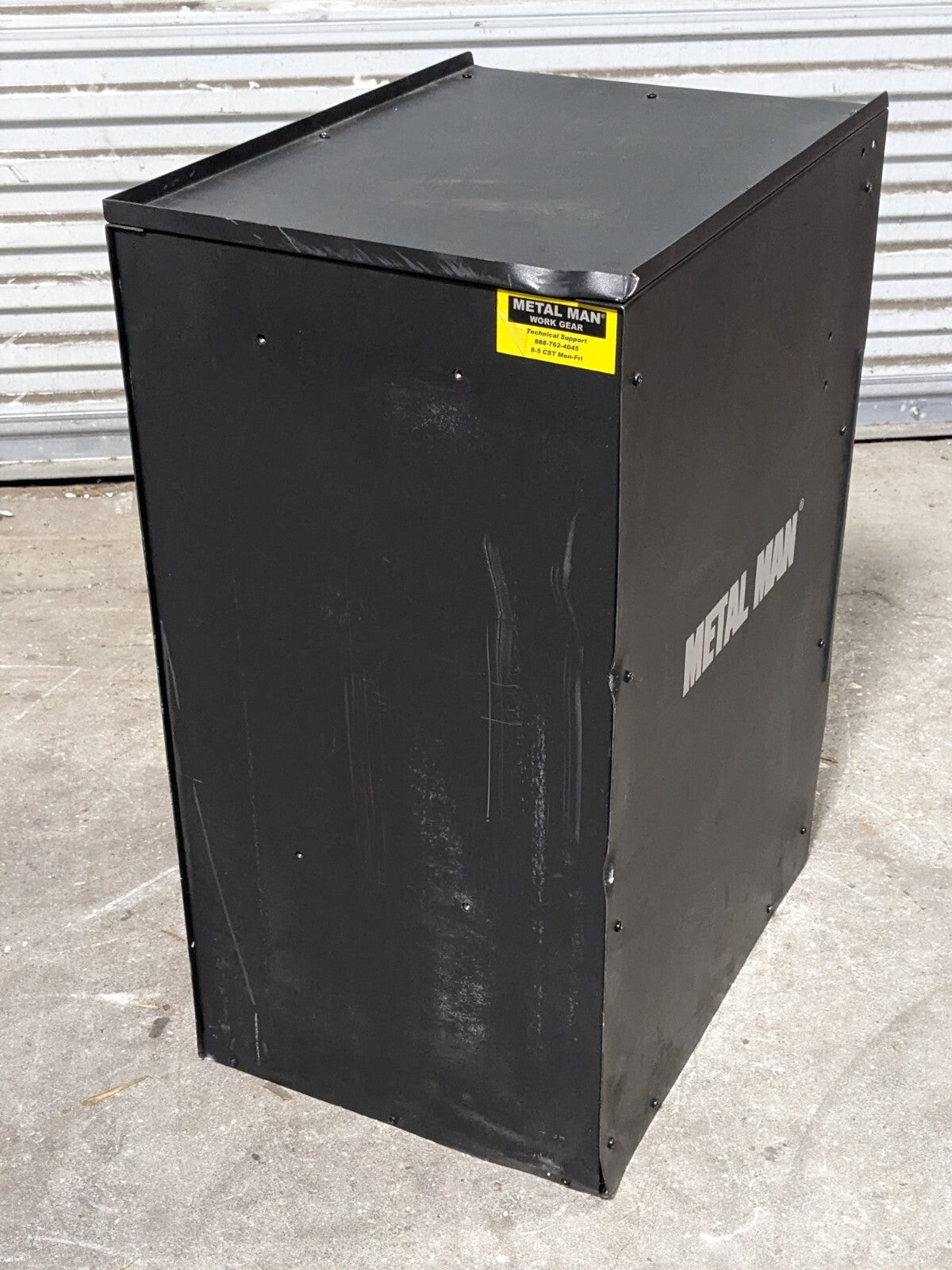 Metal Man Deluxe Welding Tool Box Storage Cabinet 4 Drawer DWC1 Used