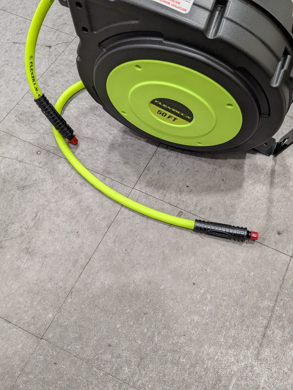 Legacy Hose Reel with Hose: 3/8" ID Hose x 50', Retractable L8250FZ DA