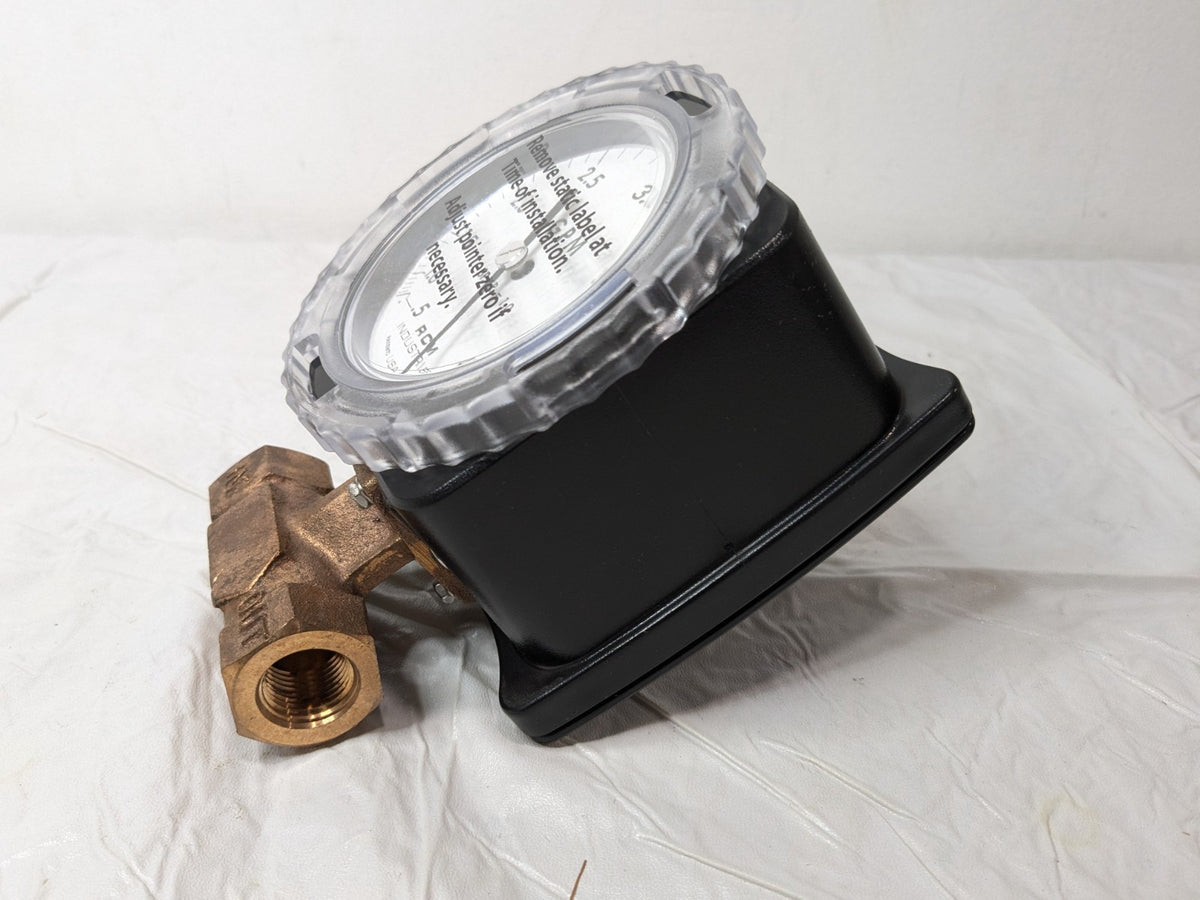 RCM Industries Flo-Gage Flowmeter 1/2" NPT Port 1/2-71-R-4