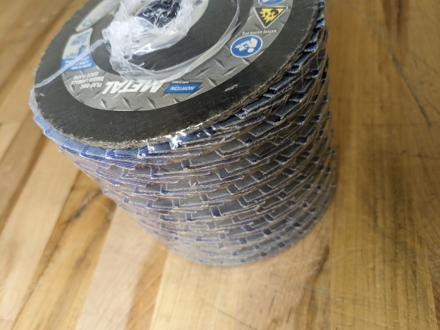 4-1/2 X 7/8 40 GRIT MERIT METAL TYPE 27 qty 10 66254437004