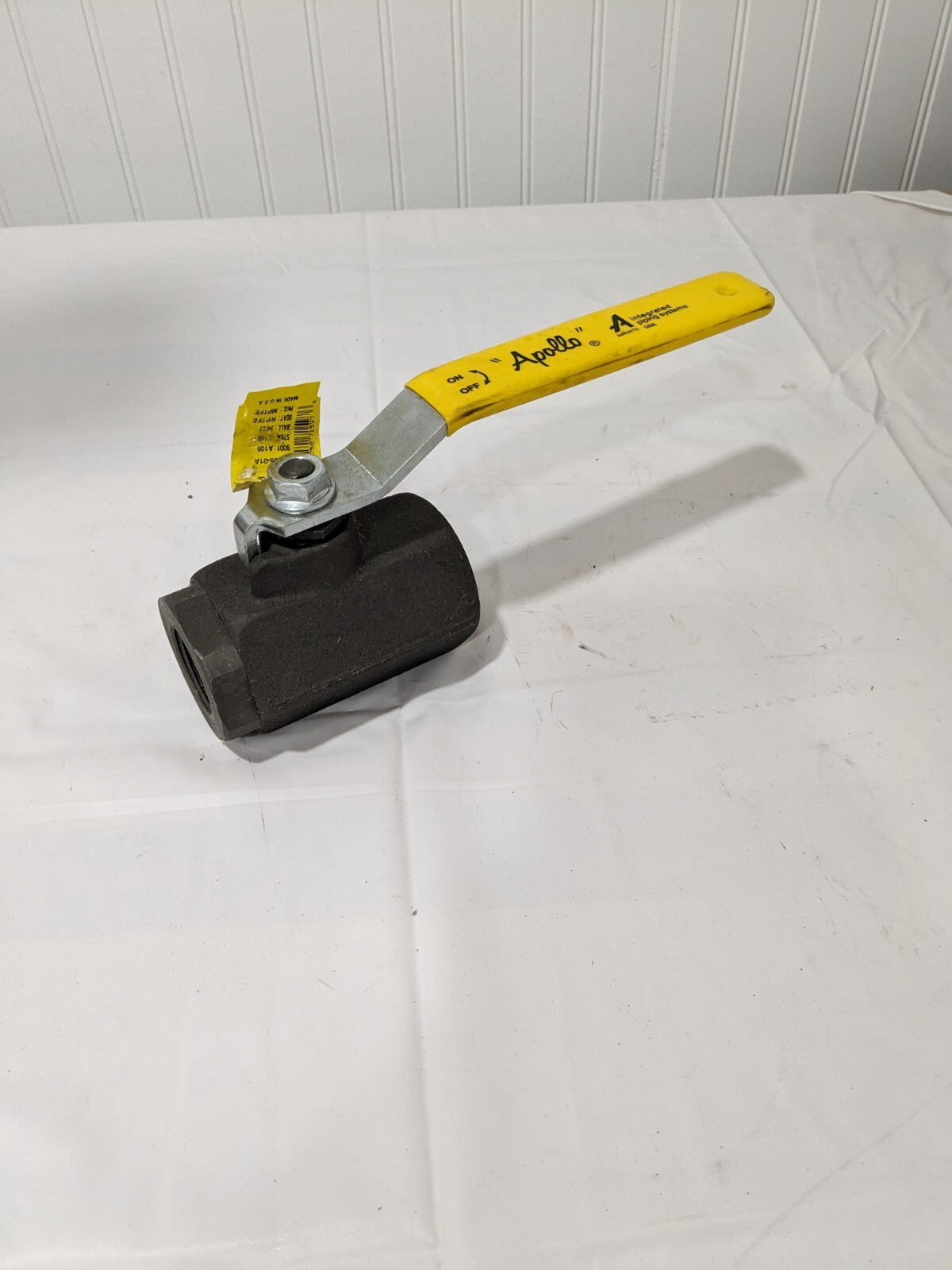 Apollo Standard Manual Ball Valve: 1" Pipe, Full Port 7210501A