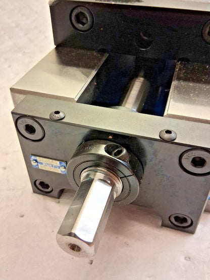 Kurt Self-Centering Vise 8.0000" Max Jaw Opening SCD640