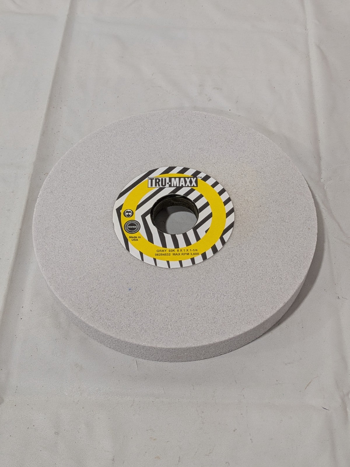 Tru-Maxx Surface Grinding Wheel: 8" Dia, 1" Thick, 1-1/4" Arbor, 60G 06294532