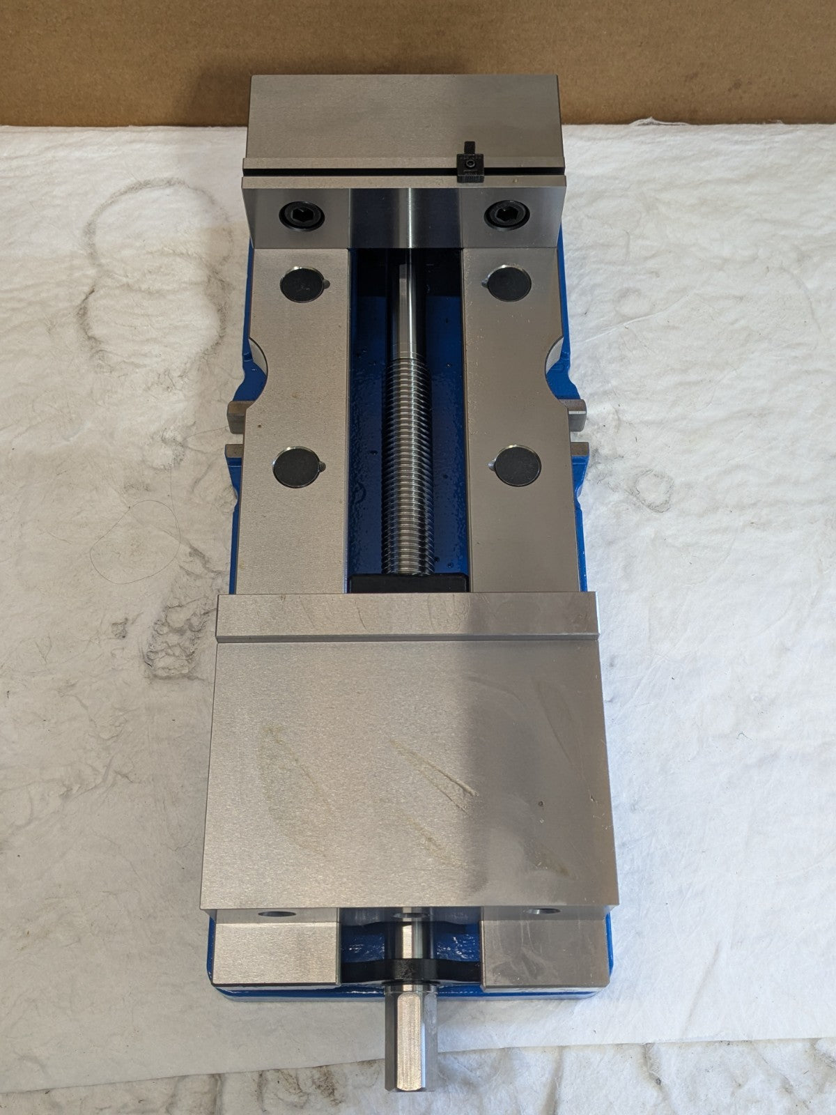 Kurt CrossOver Precision Machine Vise 6" Jaw Width 9" Opening Capacity DX6