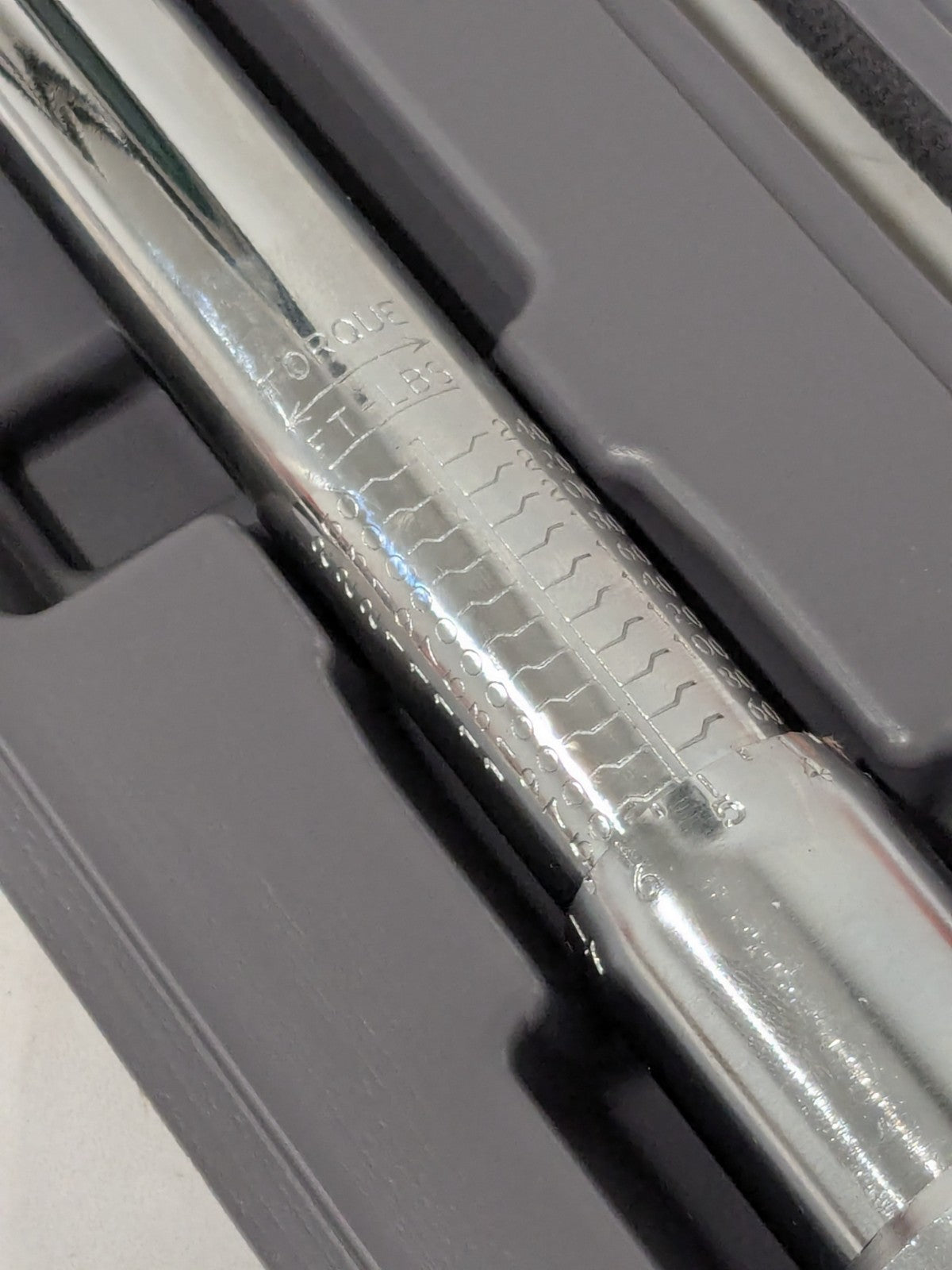 Proto Micrometer Torque Wrench 1/2" Drive 50.0 ft-lb Min, 250.0 ft-lb Max J6013C